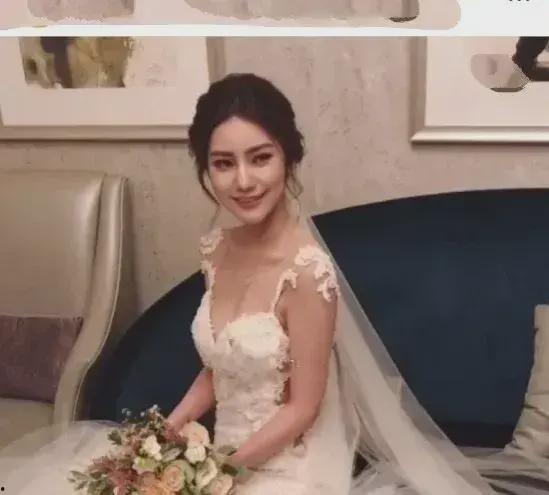 黄河台湾演员的女朋友,甜蜜恋情曝光引粉丝热议